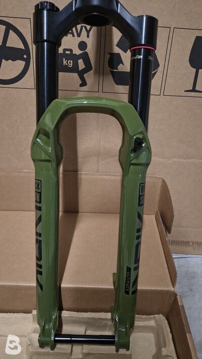 Manitou Circus Expert 26 130mm, tapered, axle 20mm, Front Damper