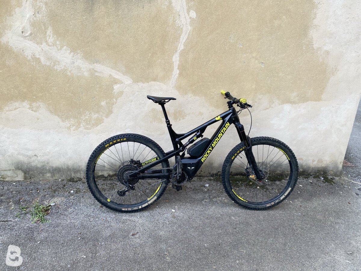 Rocky Mountain bicycles: buy used & new | Bikeflip Rocky Mountain bicycles: buy used & new | Bikeflip