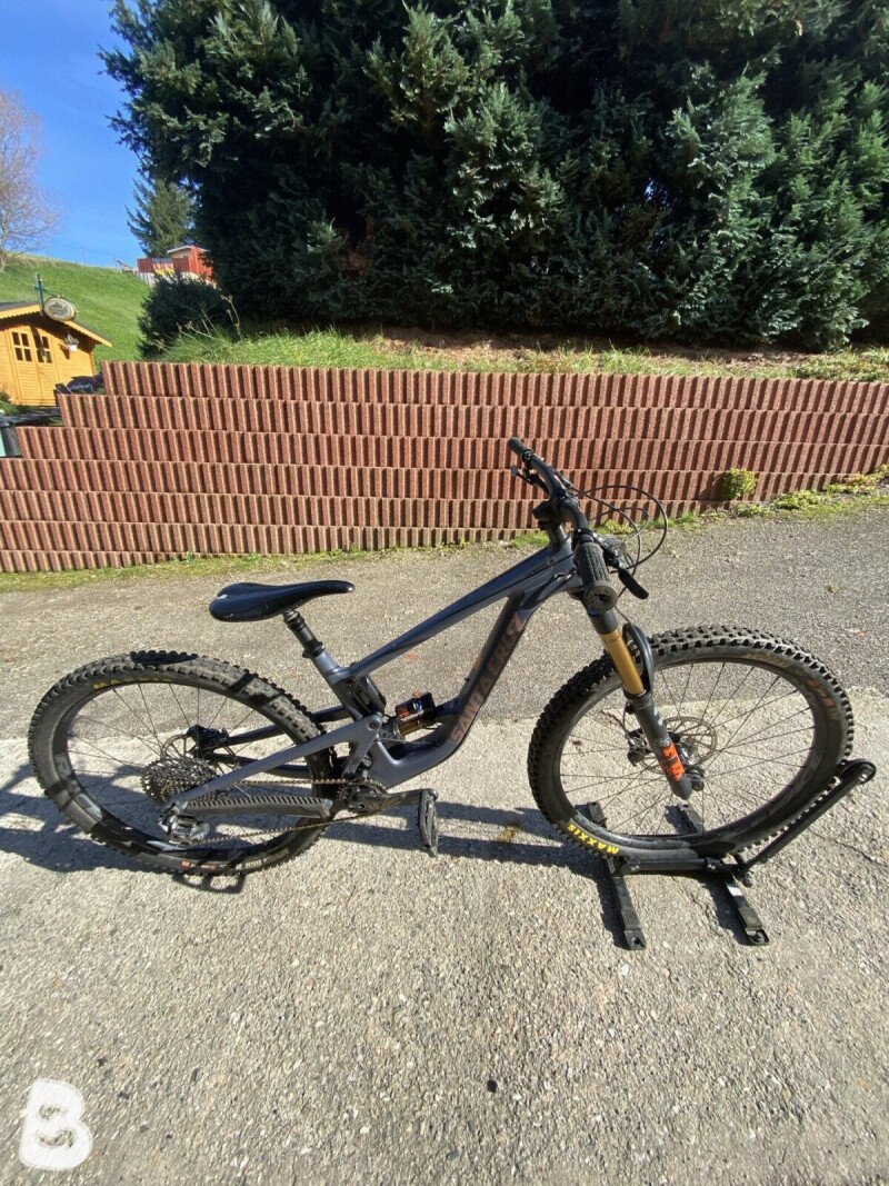 Used Santa Cruz e-MTBs: Uncompromised Emotions | Bikeflip