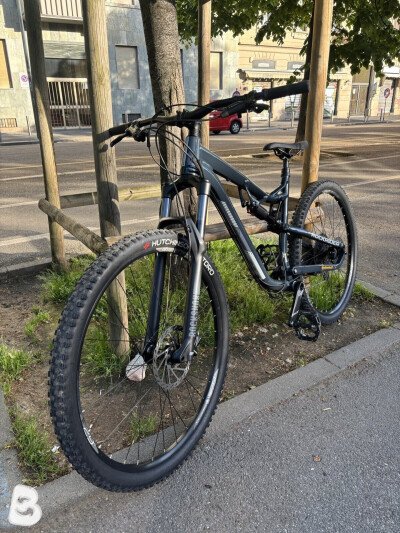 Rockrider AM50s 2024