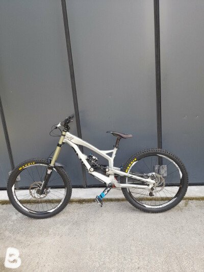 YT Industries tues 2014