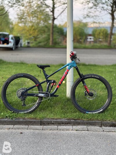 Trek Slash 8 2021