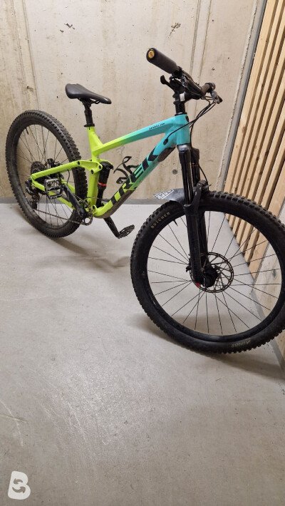 Trek Slash 8 2019