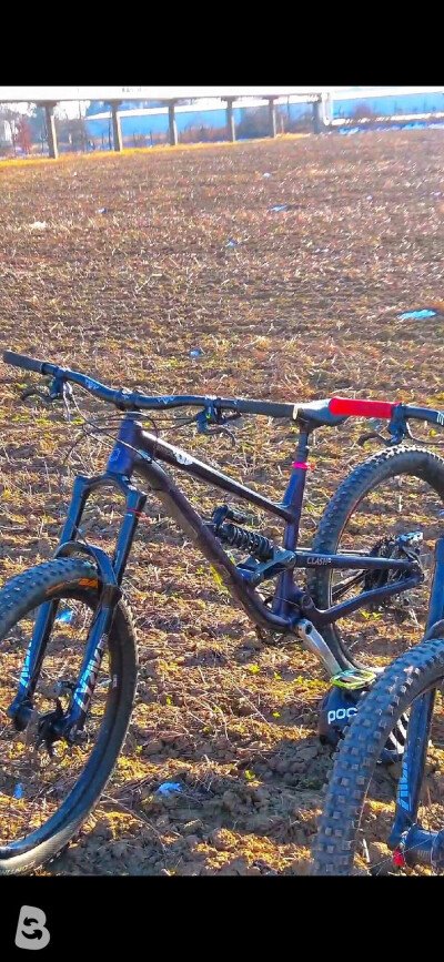 Commencal Clash Essential 2019