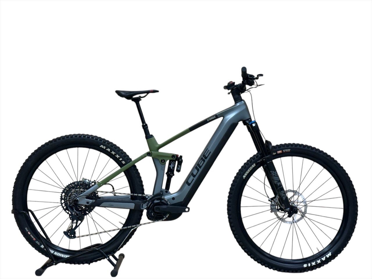 Cube Stereo Hybrid 140 HPC TM 750 Carbon GX 2024