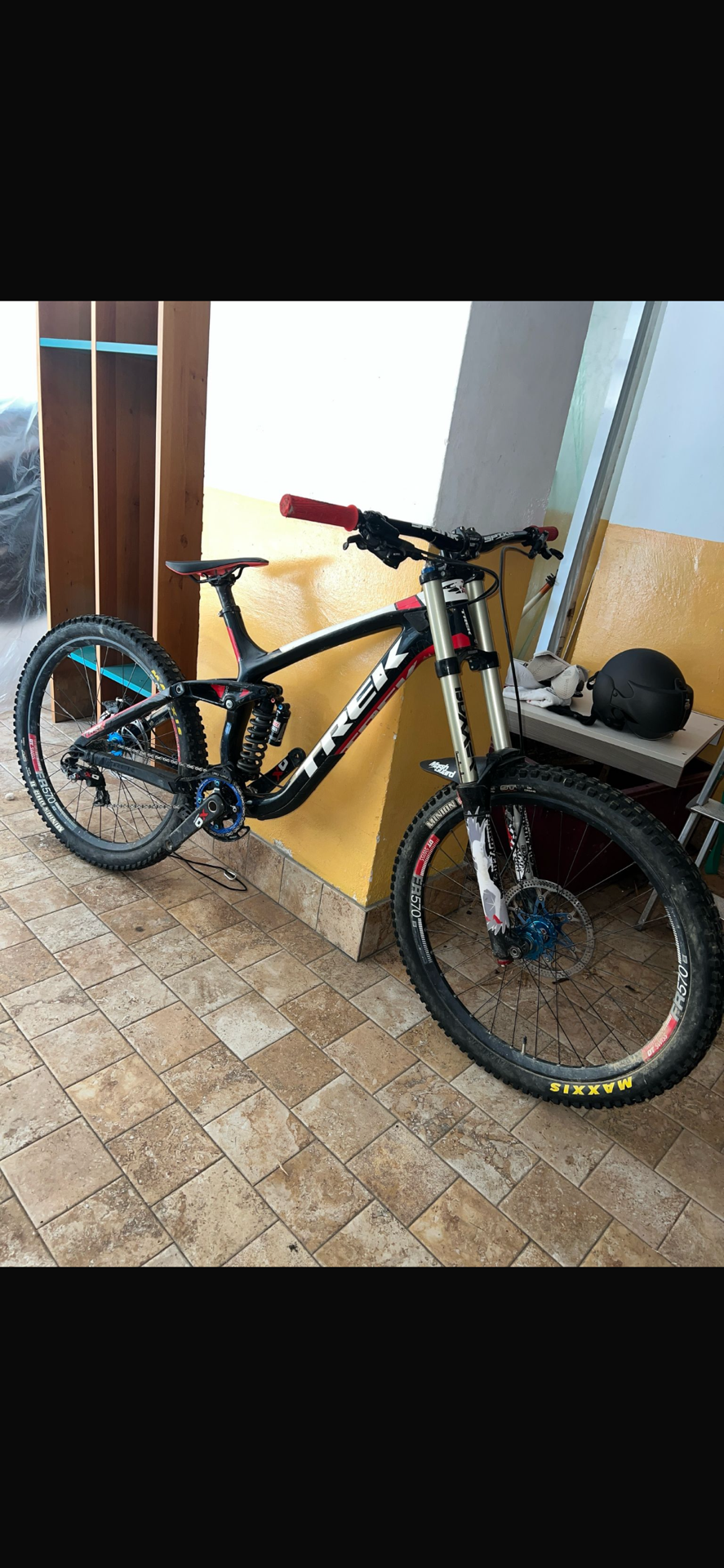 Trek Session 9.9 2013