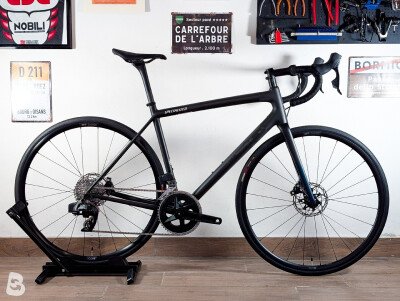 Specialized Aethos Comp - Rival eTap AXS 2022