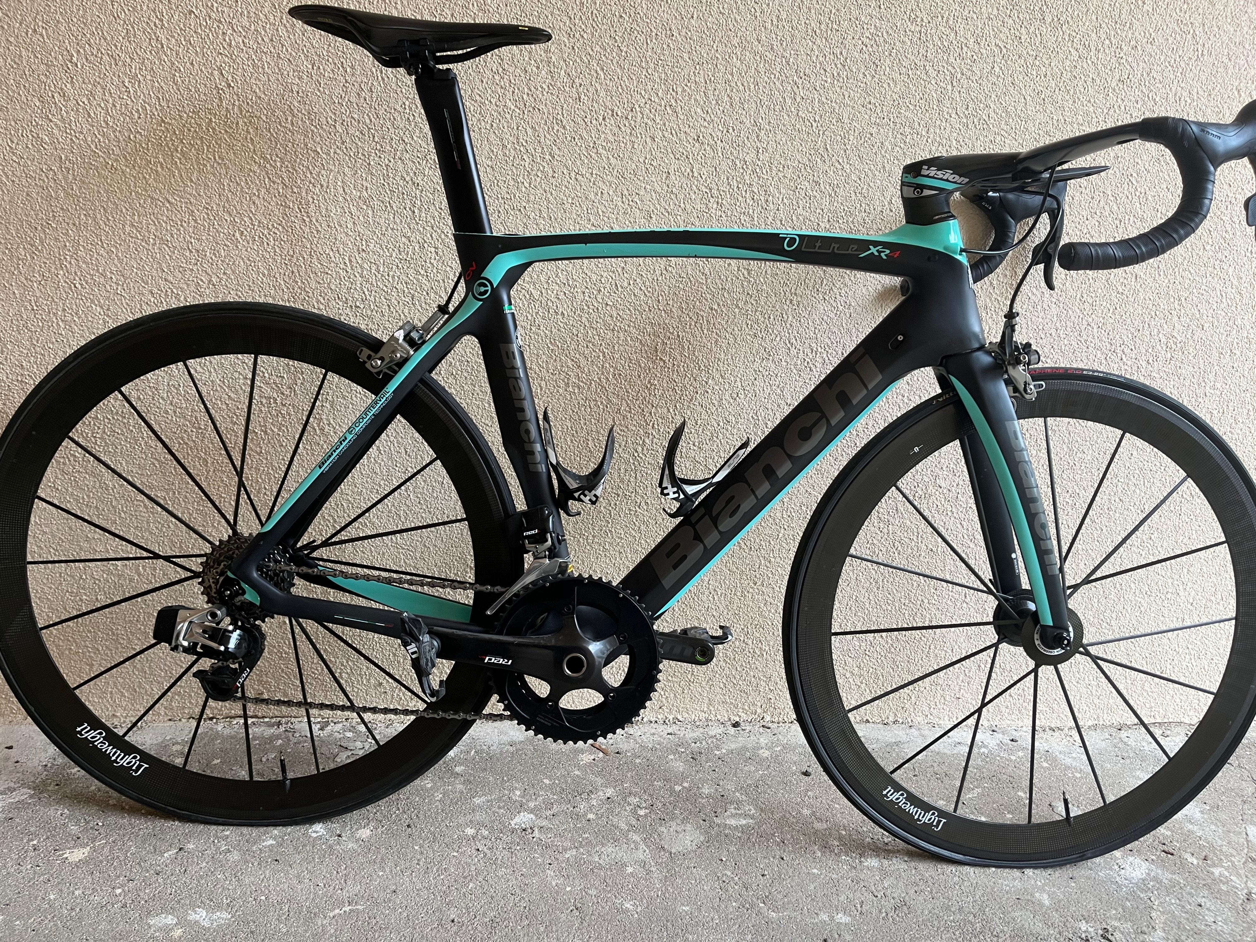 Bianchi Oltre XR4 2024