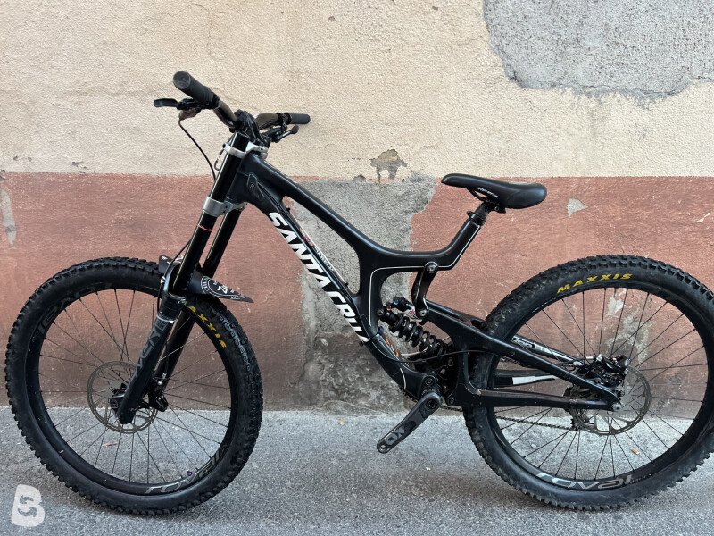 Santa Cruz V10 2017 used