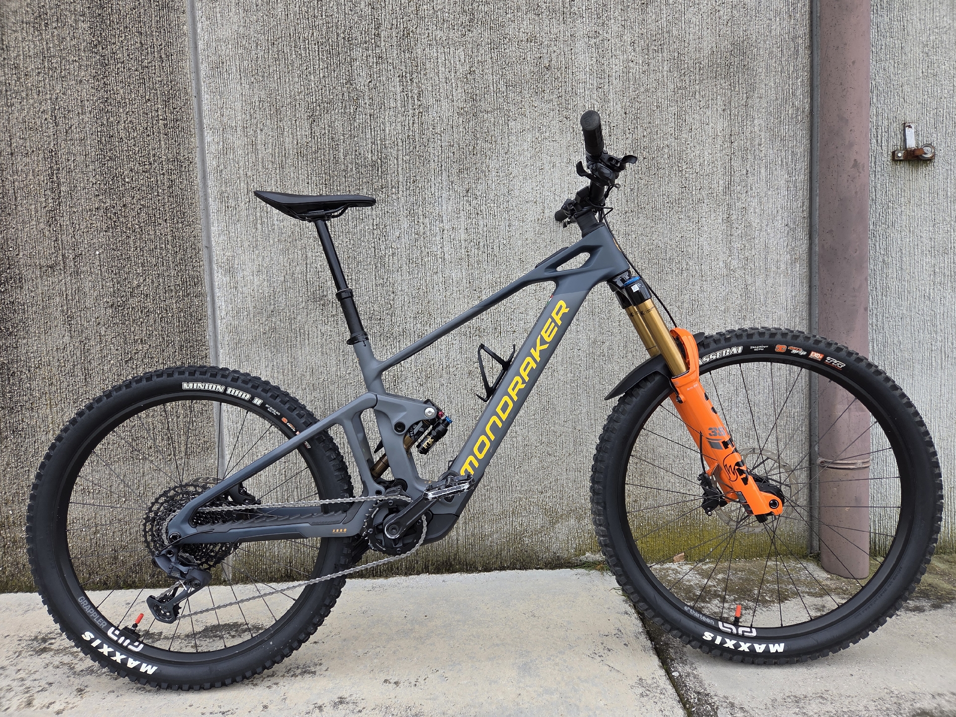 Mondraker Dune R 2025