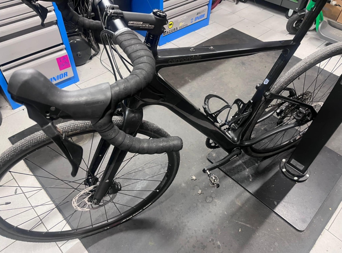 Cannondale Topstone 5 carbon 2022