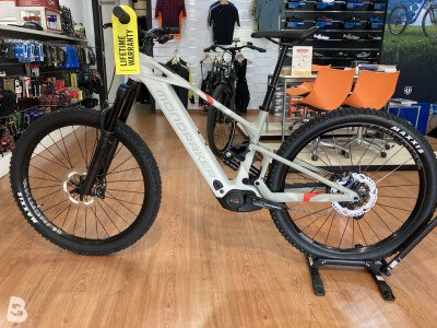 Mondraker Crafty Carbon R 2025