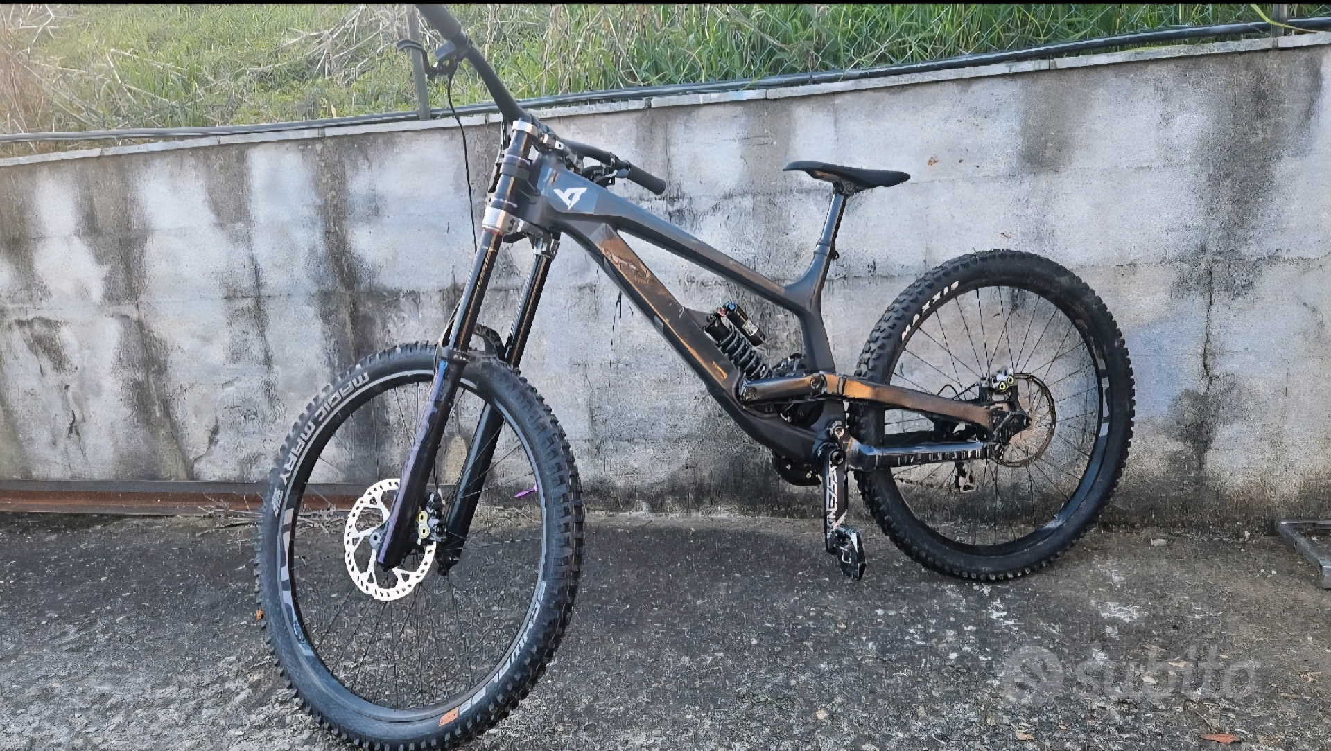 YT Industries Tues Base 2021