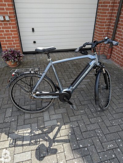 Velo de Ville AEB 890 2022