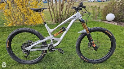 YT Industries Capra AL LTD 2019