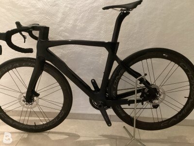 Pinarello Dogma F12 2021