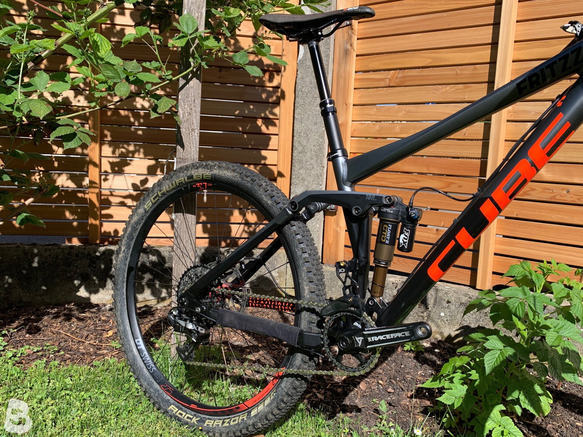 Mtb Cube Fritzz 2015 Cube Fritzz 180 HPA SL Black/flashred 2015 - Main Image