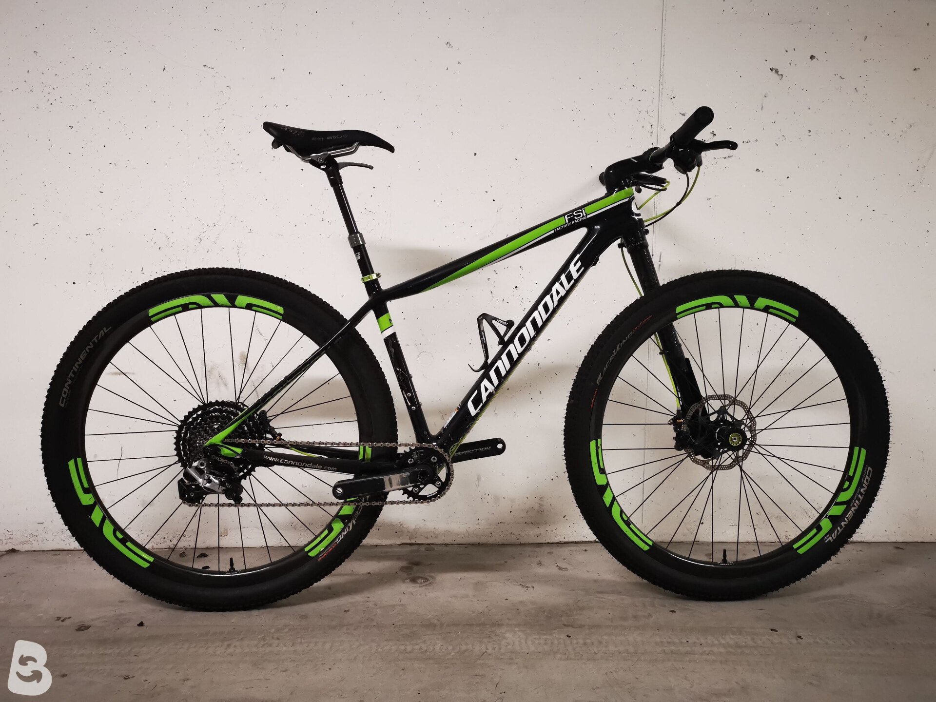 CANNONDALE F-Si CARBON TEAM 2015 - YouTube