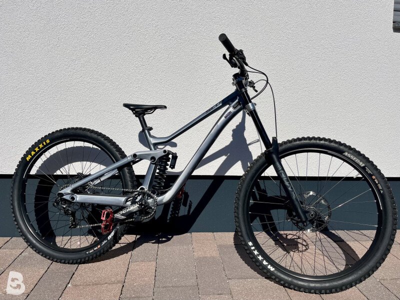 SCOTT GAMBLER 920 完成車 Mサイズ FOX factoryサス Here's the new