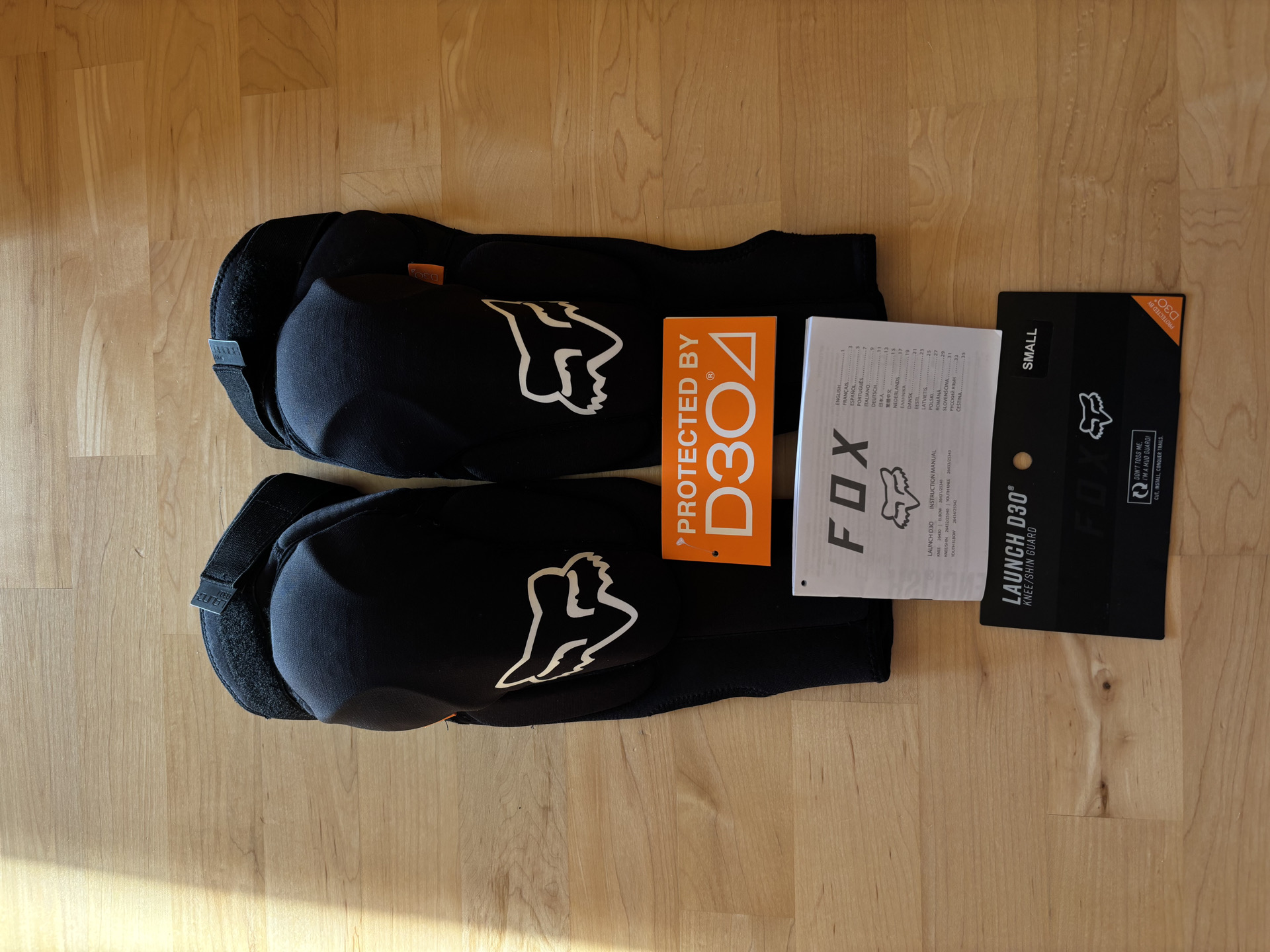 FOX 膝プロテクター　FOX LAUNCH PRO D3Oフォックス Amazon.com: Fox Racing Launch D3O Mountain Bike Knee Guard