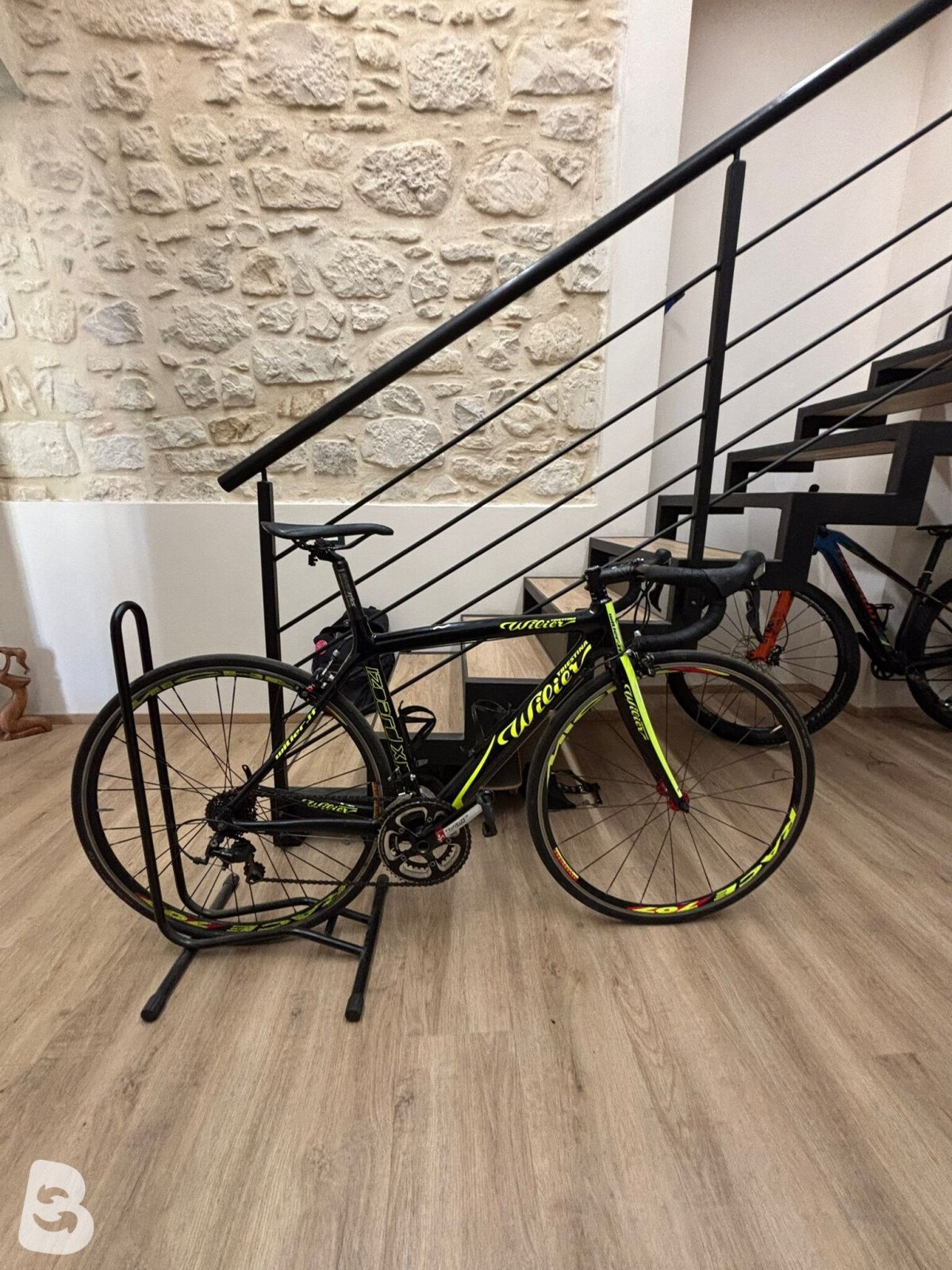 WILIER 「ウィリエール」 IZOARD XP 2013年モデル ロードバイク ウィリエール Wilier イゾアール IZOARD XP 2013モデル Mサイズ 105