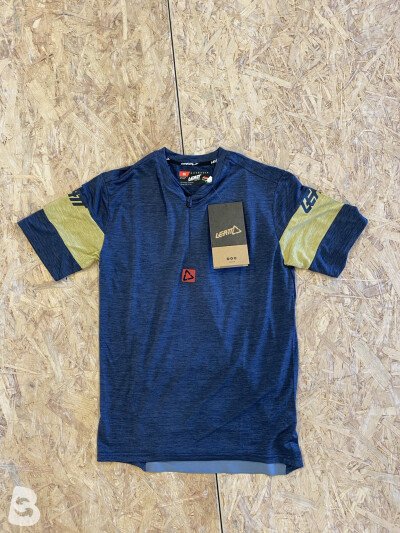 Leatt T-shirt MTB 1.0 with Zip