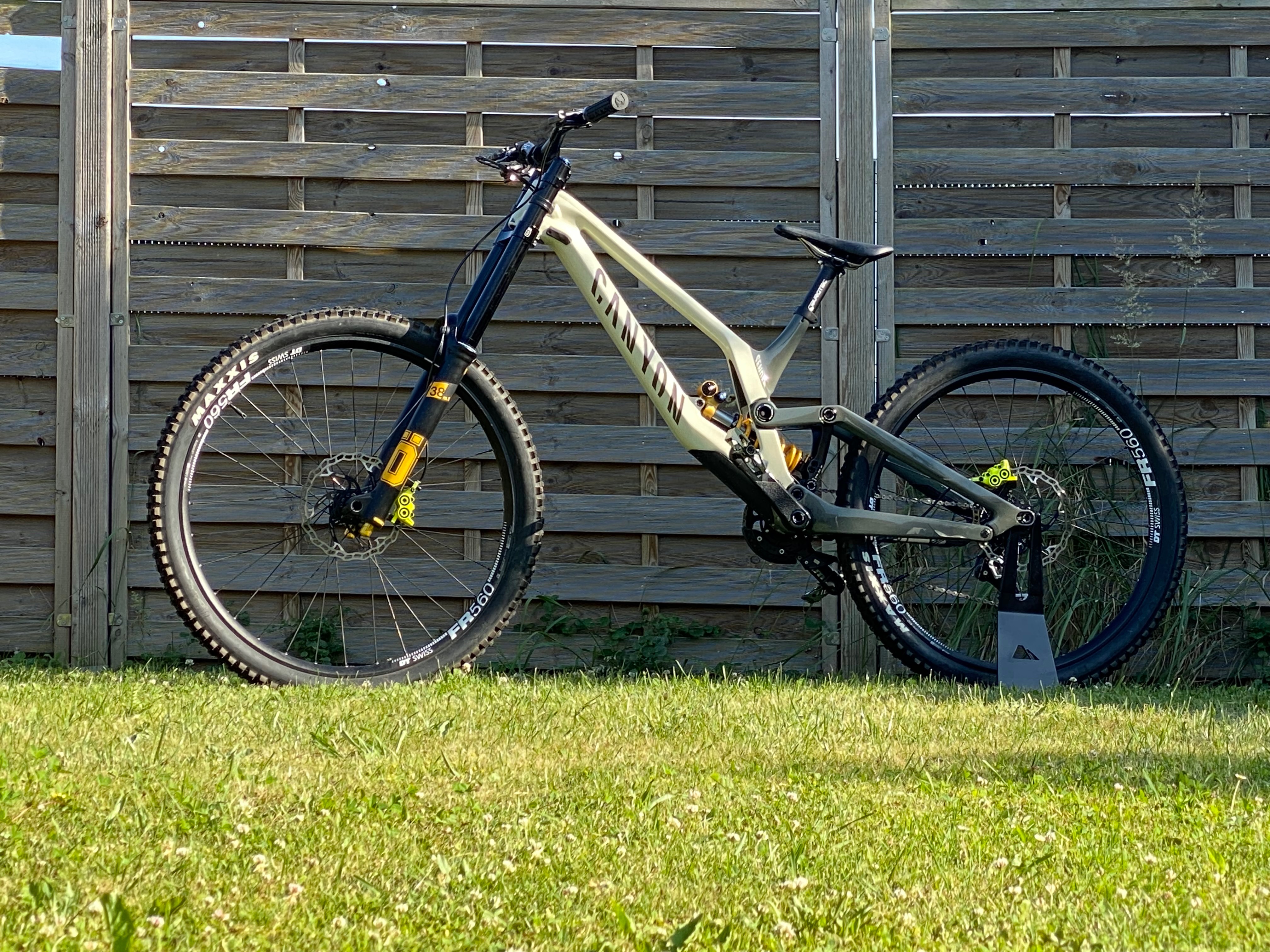 Canyon Sender CLLCTV 2024 utilisé