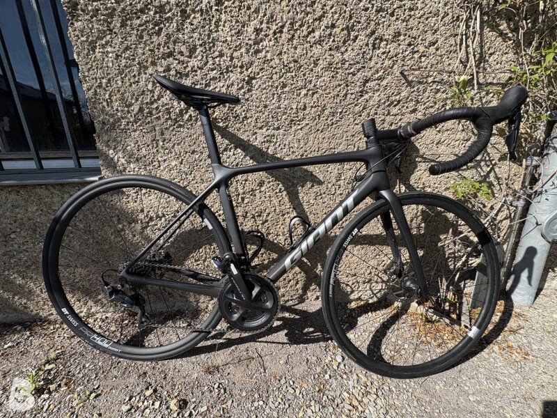 Road Bike 2021 Tcr Adv Pro Disc Giant TCR Advanced Disc 2021 Used