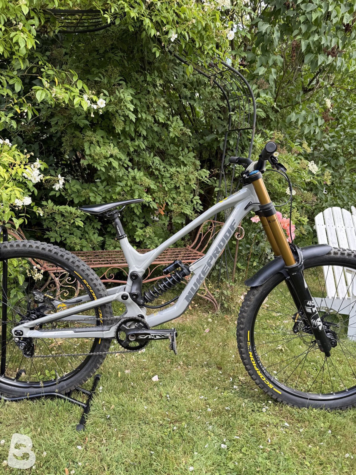 Nukeproof Dissent 297 Comp 2021 used