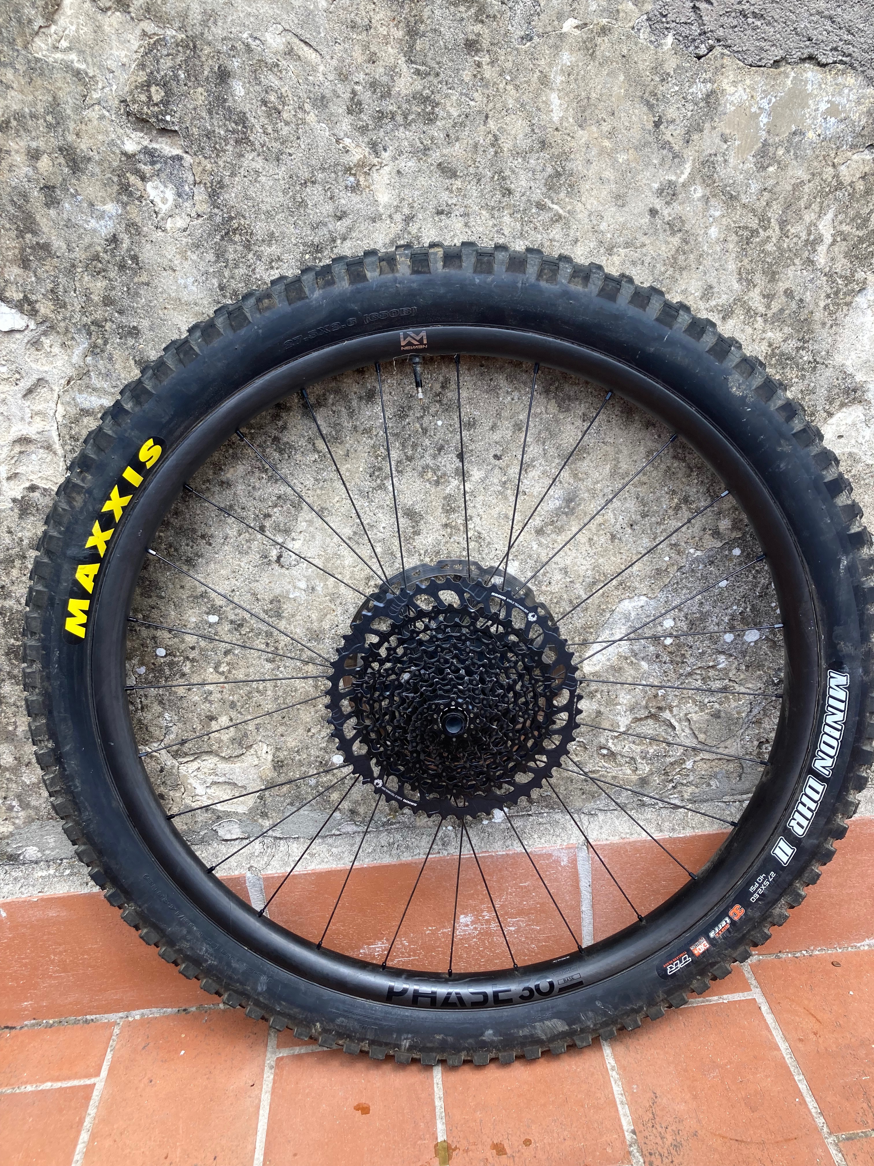 Newmen Phase 30 strong used