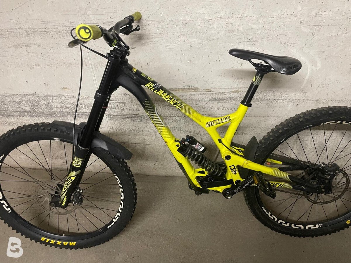 Commencal Supreme DH Team 2016 used