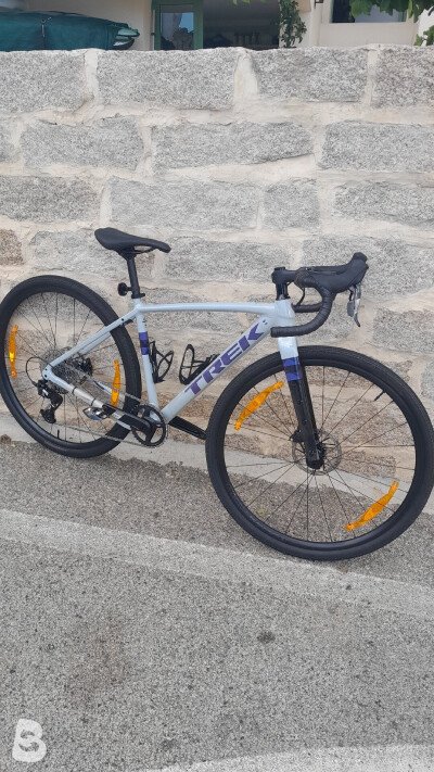 Trek Checkpoint ALR 5 2025