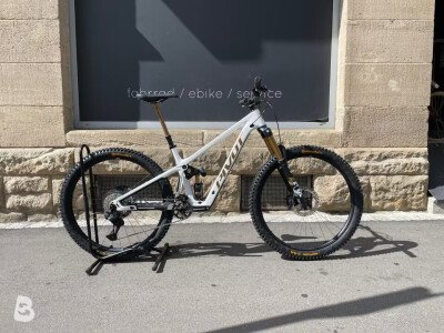 Pivot Firebird Race XT PRO 2025