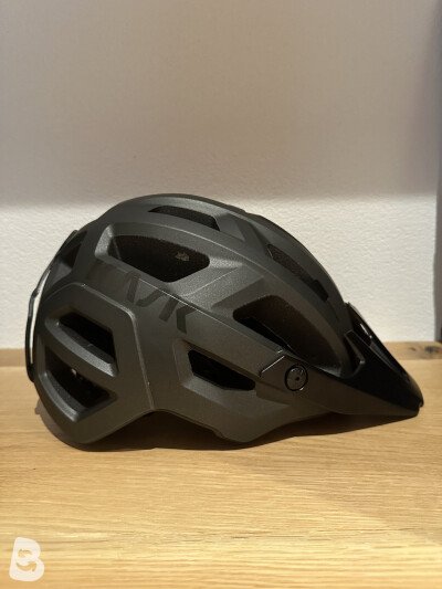 Kask Rex 2021