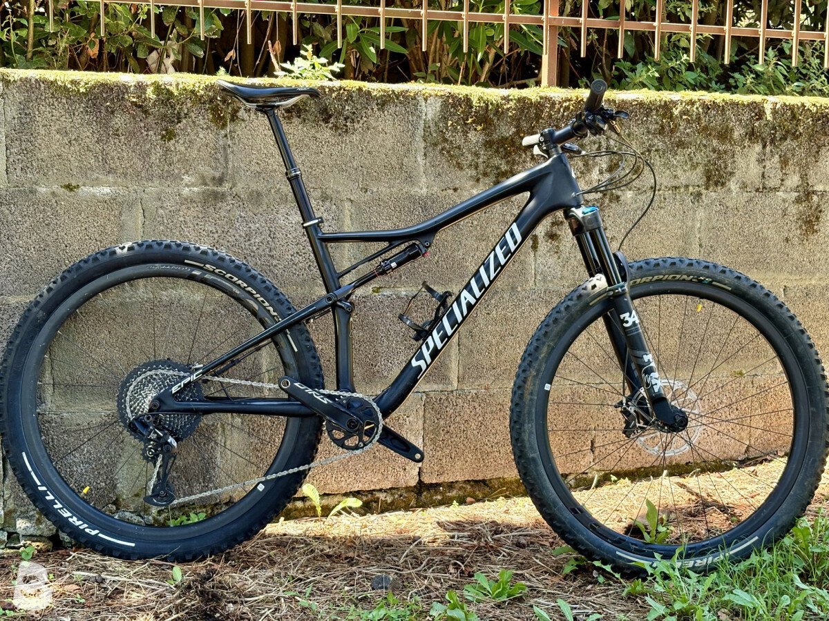 Specialized Epic Expert Carbon EVO 2020 used