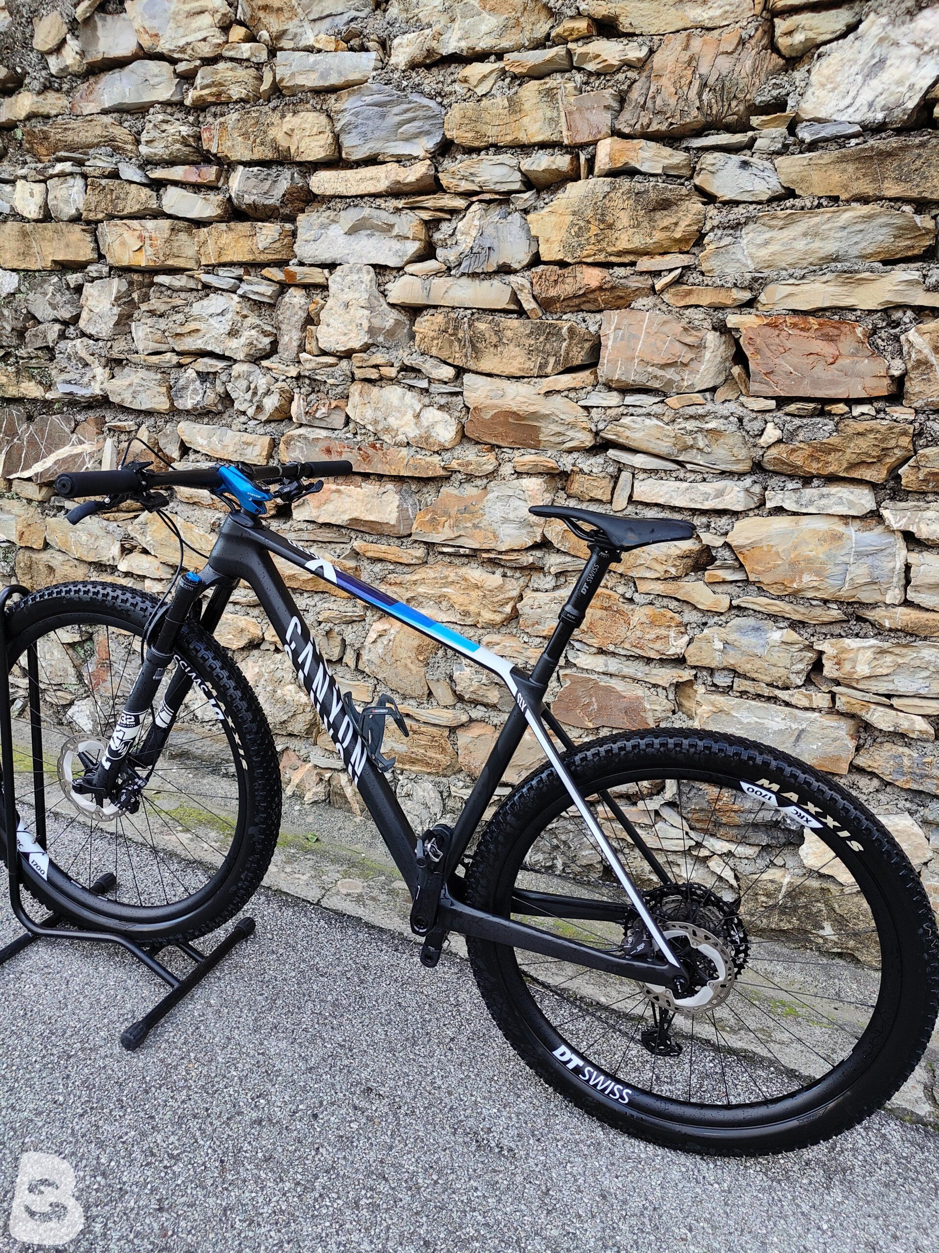 Canyon Exceed CF SLX 8.0, tg.M, ruote DT Swiss carbonio 2022 used