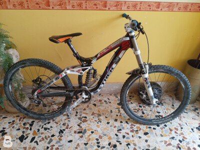 Trek Session 8 2011
