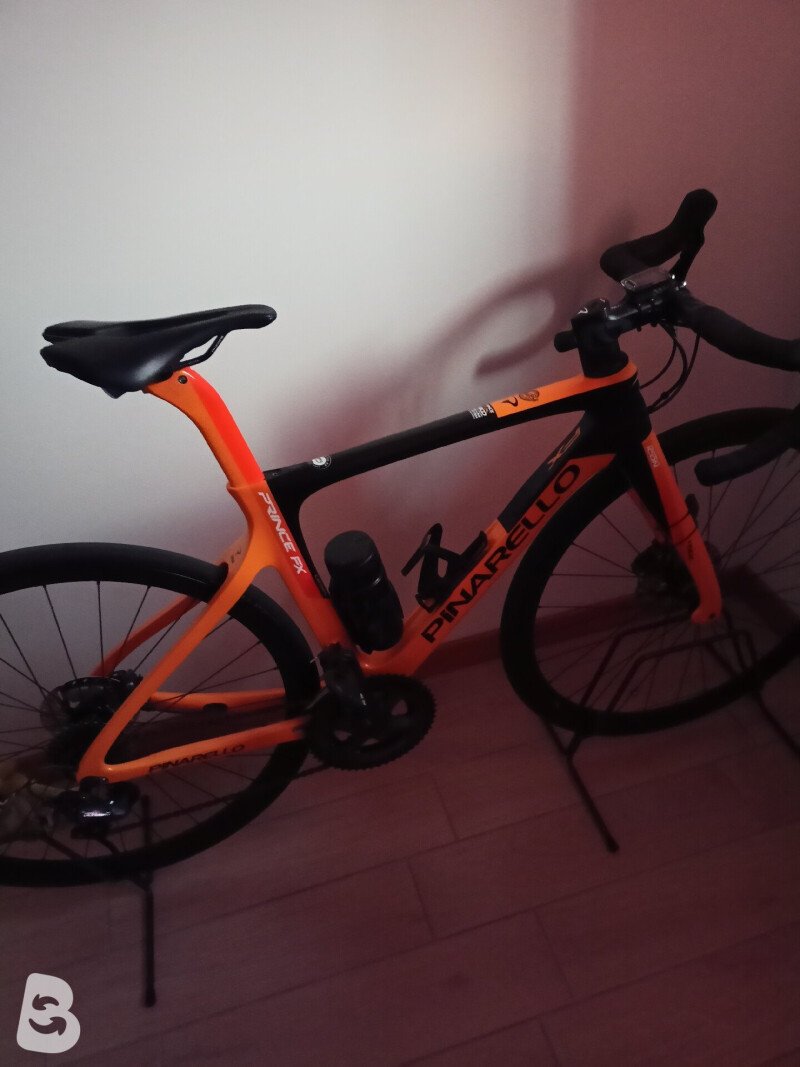 Pinarello Prince FX Disk Ultegra Di2 Bike 2021 used