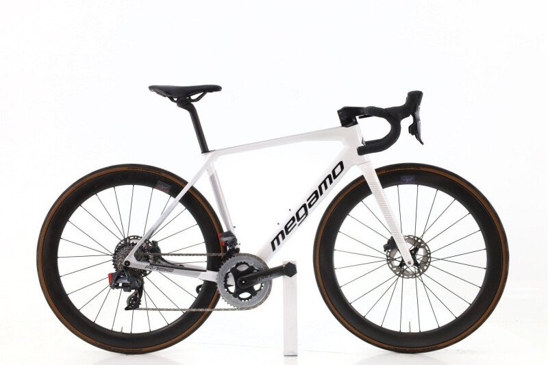 Megamo Raise Carbon AXS 12V used