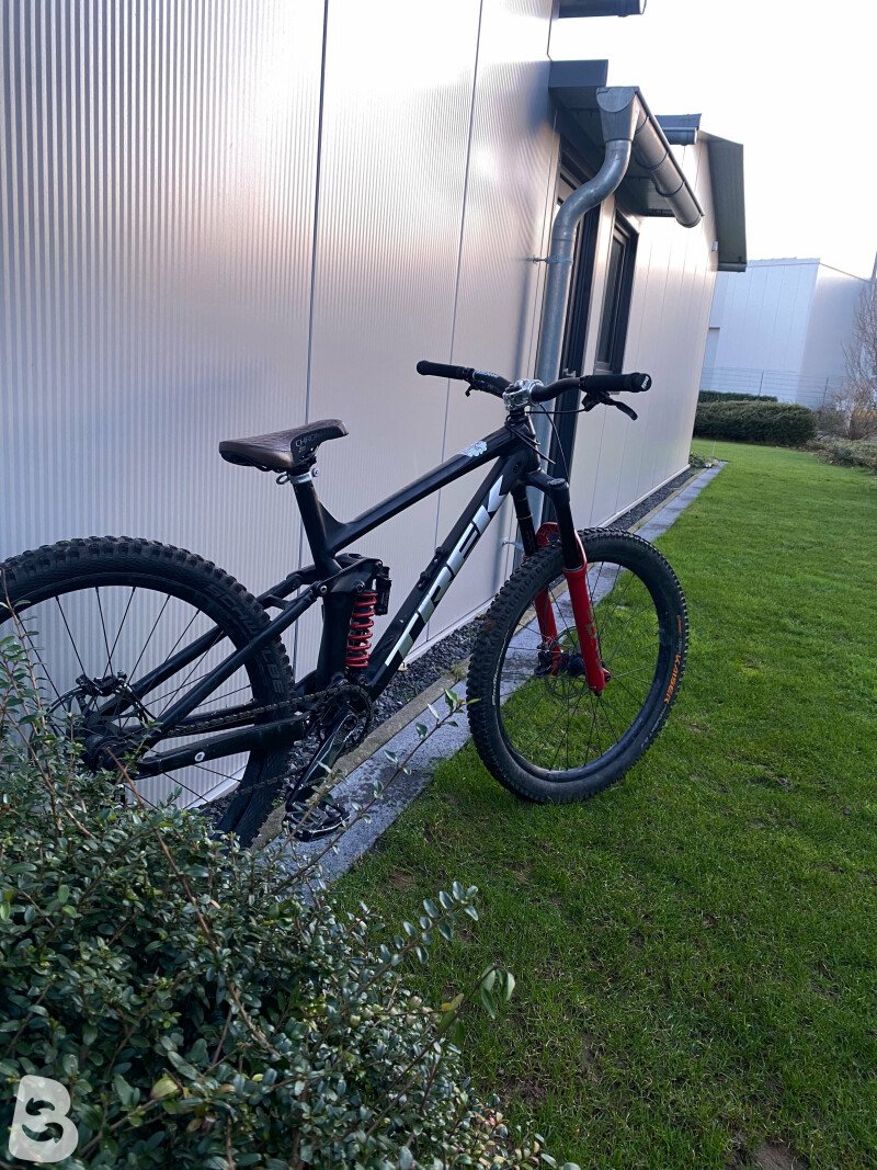 trek remedy 8 18.5