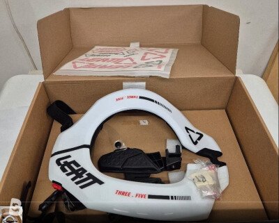 Leatt Neck Brace 3.5 Junior 2023