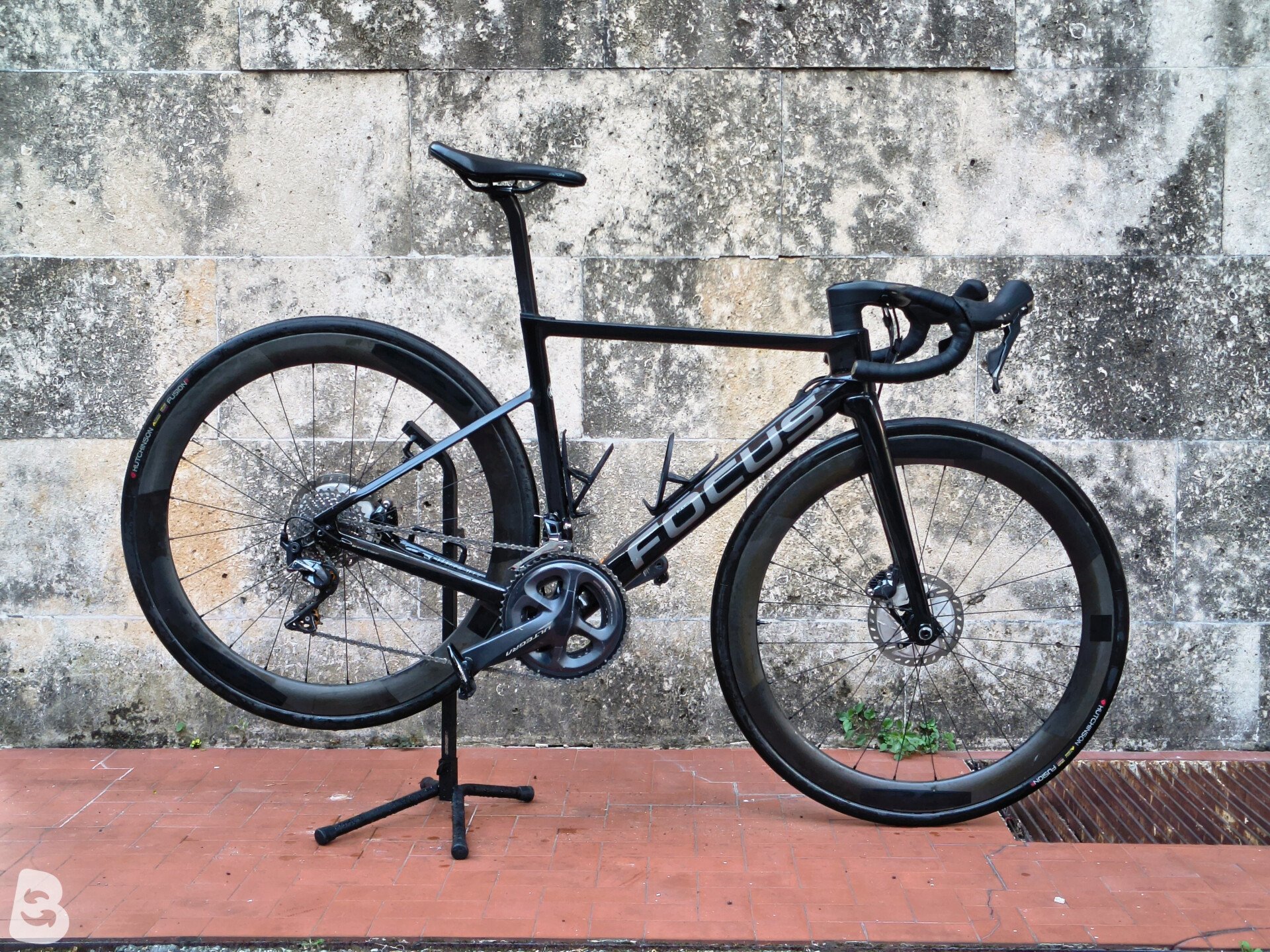 1000094797___optimized-bike-ad