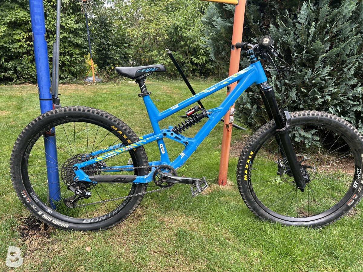 Focus Sam Ltd 2016 2016 Focus Sam LTD 650b Mountain Bike *MINT