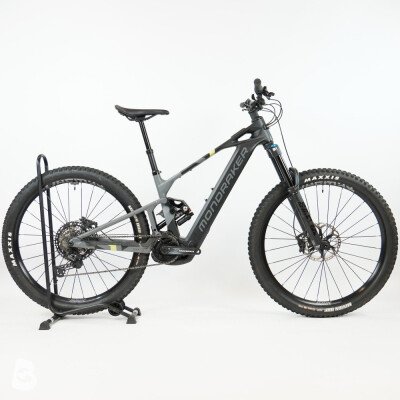 Mondraker Crafty Carbon R 2025