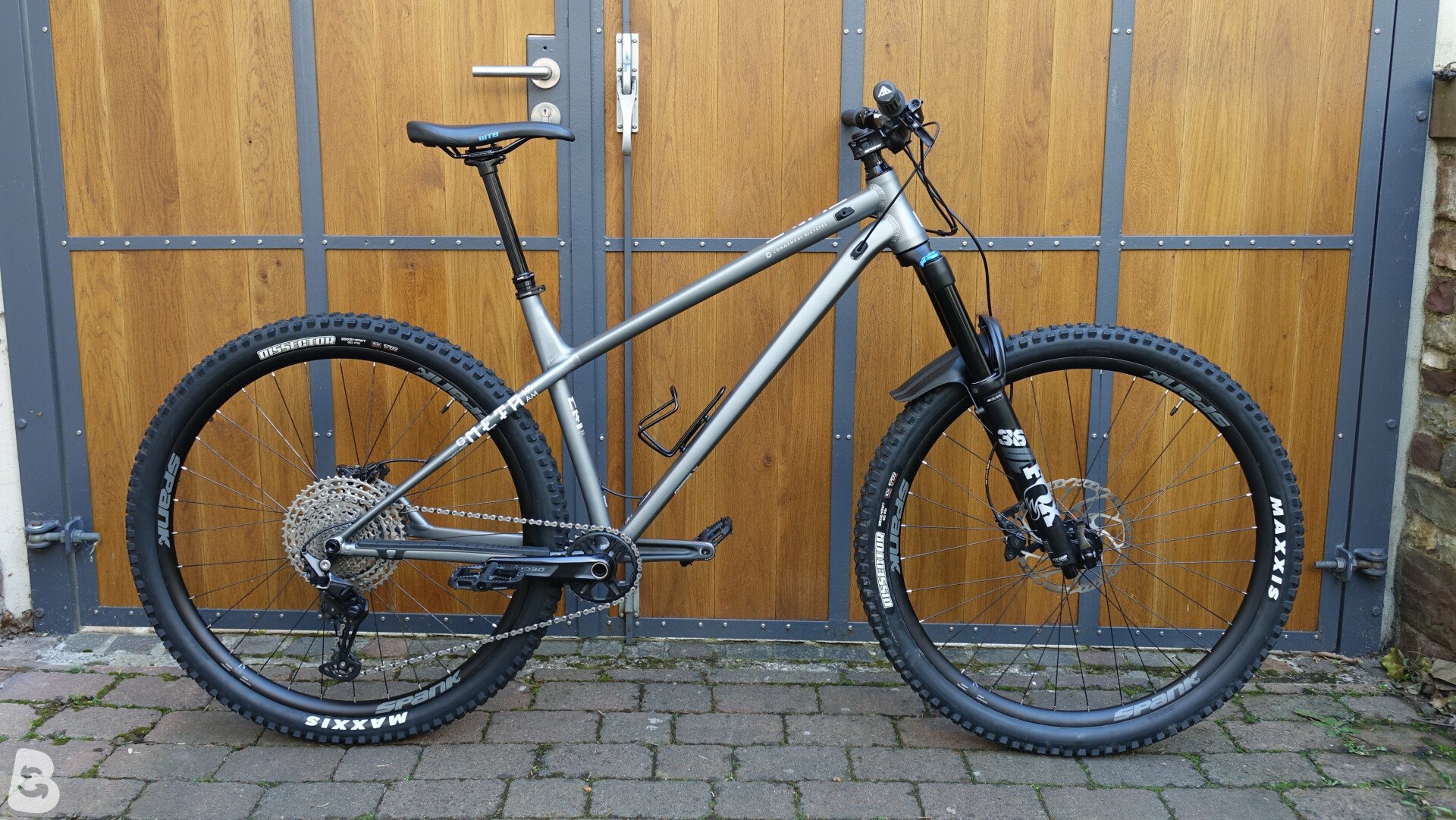 Commencal meta store ht xl