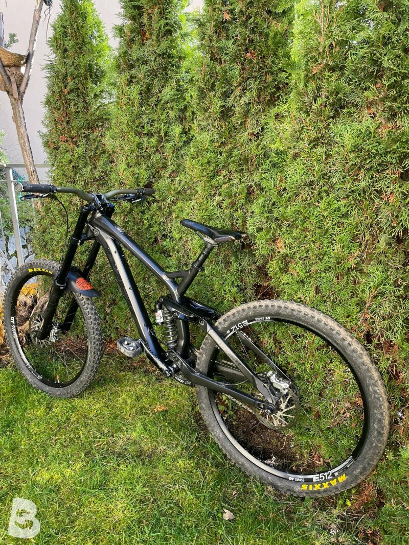 trek session 8 used