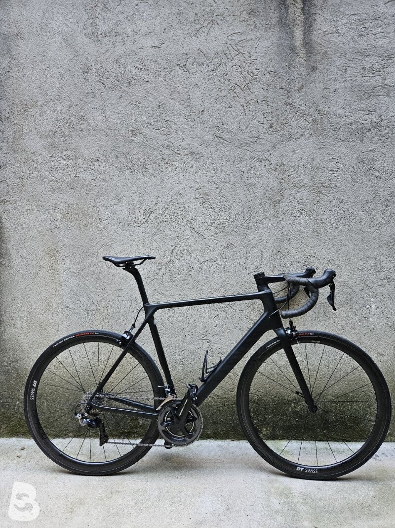 Canyon Ultimate CF SLX 2019 utilisé