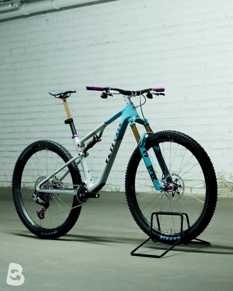 Yeti ASR Ultimate aniversary 2025 used