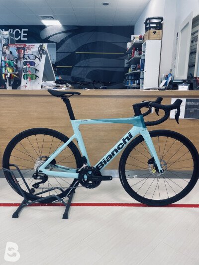 Bianchi Oltre Race 2024