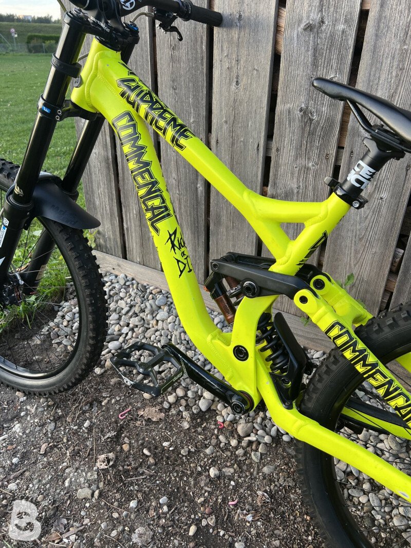 Commencal Supreme DH V3 Comp 2015 used